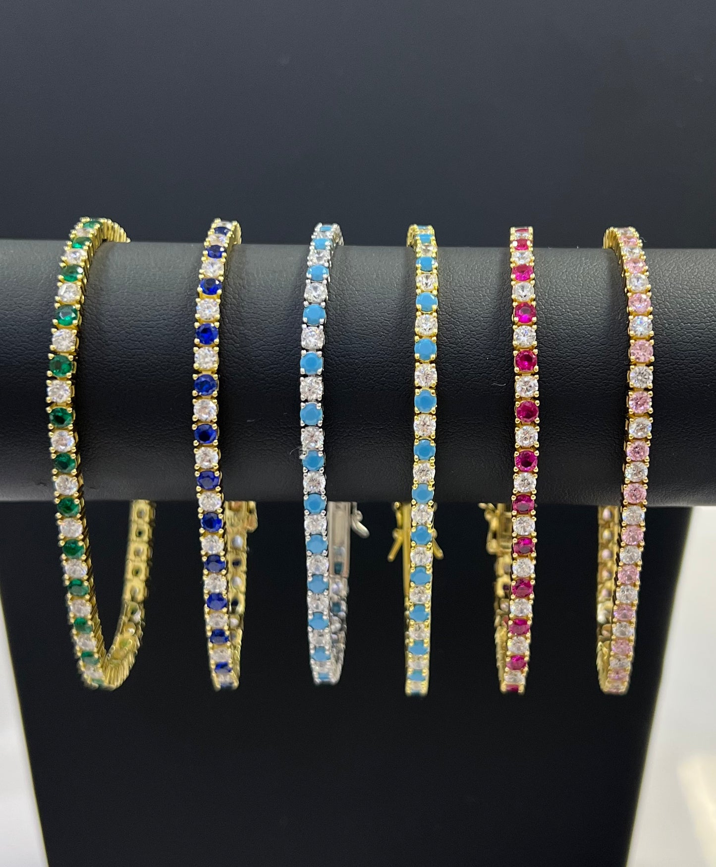 Alternating Diamond Tennis Bracelet